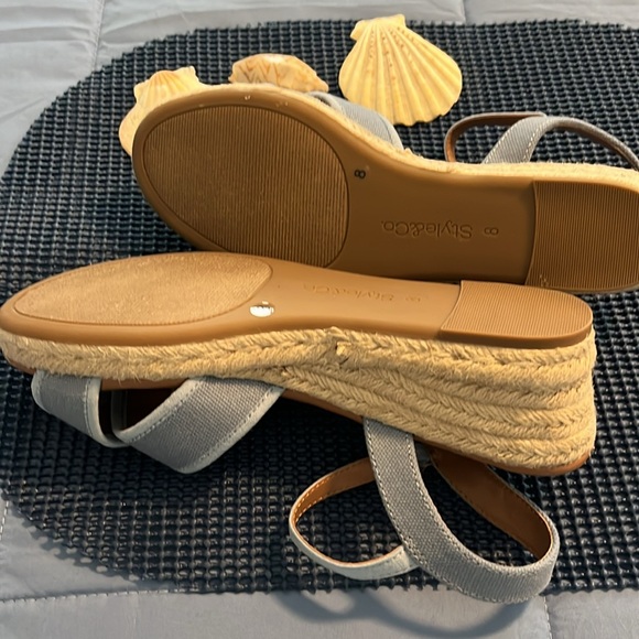 Wedge Heel Sandals👙🍷🛳️Only worn once on a Cruise - Picture 3 of 4